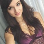 Debra Travis - @debra8bm3 - Instagram