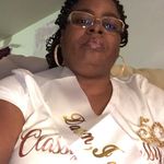 Debra Travis - @debrathequeen - Instagram