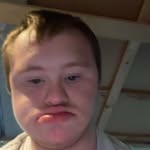 Declan Lewis - @deckytomlew - Instagram