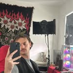 dec - @declan_mcintyre - Instagram