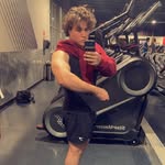 Dec - @declanowenss - Instagram