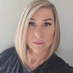 DeDe Johnson - @cosmo_hair_craze - Instagram
