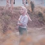 layli fajriyah - @dedelayli15 - Instagram
