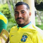 Dede Lopes - @dede_lopez88 - Instagram