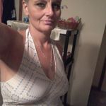 Dede Moore - @moore.dede - Instagram