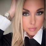 Dede Danielle Wells - @dede.danielle - Instagram