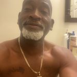 Dee Edwards - @dee.edwards.9406 - Instagram