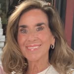 Dee Dockery Holcombe - @deeholcombe - Instagram