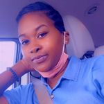 Dee Holley - @ohjusdee - Instagram