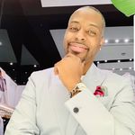 Dee Hollinger - @deeholl_84 - Instagram