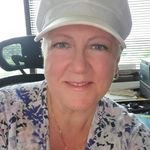 Dee Hollis Blom - @deehollisblom - Instagram