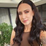 Dee Holmes - @_dee_holmes_ - Instagram