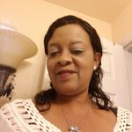 Dee Dee Horne - @starletlove17 - Instagram