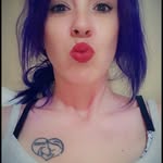 Dee Morris - @itsmed_506 - Instagram