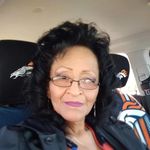 Dee Neal - @deeneal7680 - Instagram