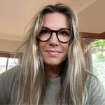 Dee Potter - @pottyukaus - Instagram