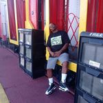Dee Robertson - @notimetooplayrn100 - Instagram