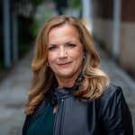 Dee Russell - @deerussellrealtor - Instagram