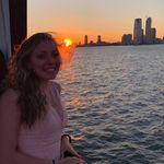 @dee_wiseman13 - Instagram