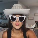 Deborah Wolf - @_deewolf - Instagram