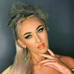 Dee Wolf - @deewolf15 - Instagram