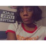 DeeDee Anderson - @modernkatlady - Instagram