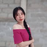ສາວນ້ອຍ ສາຍໂສດ - @deena.yang - Instagram