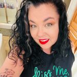 DeEnna Wisdom Holohan - @deennatakesphotos - Instagram