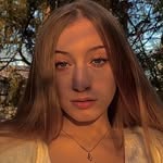 Deirdre Curry - @dcurryy - Instagram