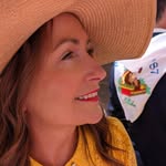 Deirdre Butler - @deedeepops_au - Instagram