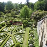 Deirdre Coates - @chideockmanorgarden - Instagram
