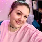 Deirdre Hancock - @pixiedei - Instagram