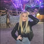 Deirdre Mathis - @deirdremathis5228 - Instagram