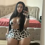 @lupsie__delrose - Instagram