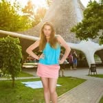 Delia Bennett - @berneicepurfre - Instagram