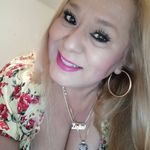 Delia Deleon - @deliadeleon48 - Instagram