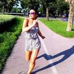 Della Albert - @silviamorrisonj - Instagram