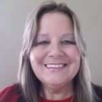 Della Wynne Howell - @howelldella - Instagram