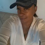 Della  Robinson - @dstillstsanding - Instagram