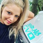 Della Wise - @dwisexoxo - Instagram