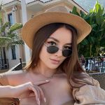 Della 🚴‍♀️🥦🤸‍♀️ - @dellawittywalks - Instagram