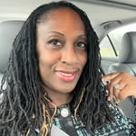Demetra Smith - @the_urban_della_street - Instagram