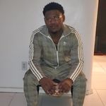 Demetrius Hendricks - @goldiemanecuts - Instagram