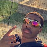 Demetrius - @demetrius.james22 - Instagram