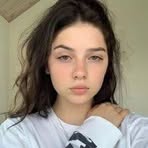 Demi Archer - Facebook