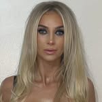 .          Demi - @demiatkinsonx - Instagram