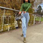 Demi Barrett - @demibarrett46 - Instagram