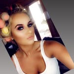 Demi Carson - @demmsxo - Instagram