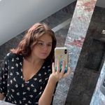 Demi Collins - @sign_with_demi - Instagram