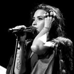 Demi Crowds - @demicrowds - Instagram